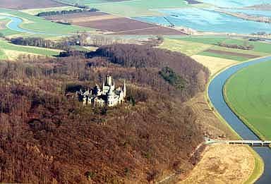 Schloss_Marienburg2.jpeg