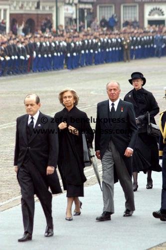 2002__albert_nieboer__delft__gasten__juan_carlos__koningin_sofia__sofia__spanje__uitvaart.JPG