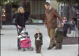 Princess_Cristina___husband_Inaki_Urdangarin_with_their_children_6.JPG