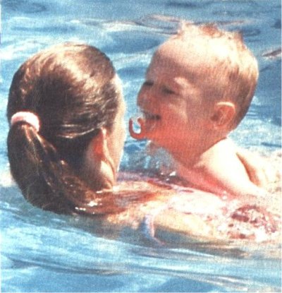 Louis has great fun with mama - 1993.JPG