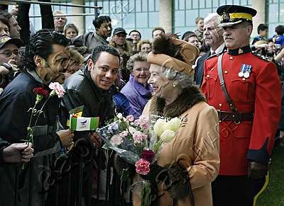 ROYAL_VISIT_XPCH105.jpg