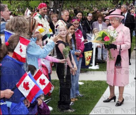 QueenAlbertaWalkabout24thMay.jpg