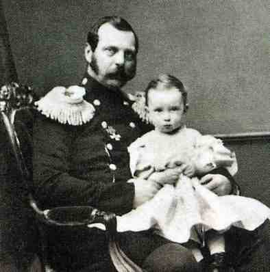 1861 - Alexander II mit Paul 1.jpg