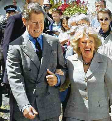 2005 - Juni - Charles mit Camilla 2.jpg