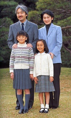 family(Nov-2001).jpg