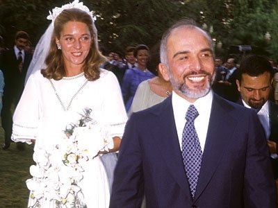 hussein in his wedding with lisa halaby(queen noor al hussein).JPG