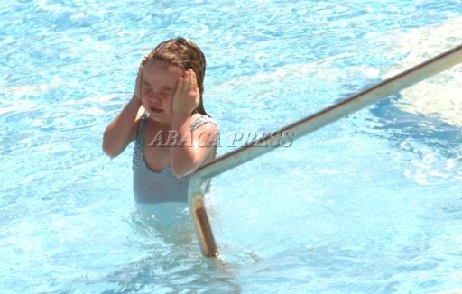 alexswimming04.jpg