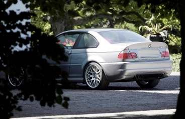 BMW CSL.jpg
