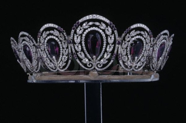 Diadem_by_Louis_Cartier.jpg