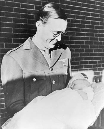 1, Christening 19 June 1943 St Andrew's pressbyt church, Ottawa.JPG