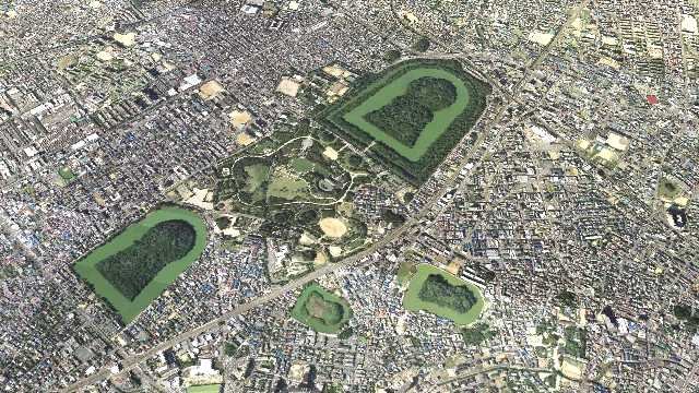 Emperor Nintoku's tomb.jpg