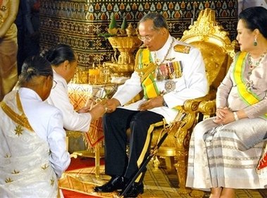 capt.bk10106110453.thailand_royal_celebration_bk101.jpg