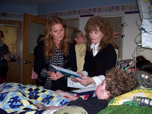 SARAH DUCHESS OF YORK, RYAN & TERRY.jpg