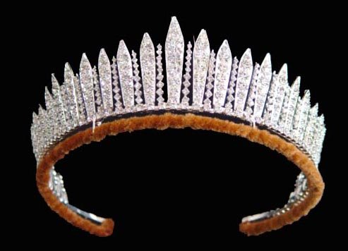 King%20George%20III%20fringe%20tiara.jpg