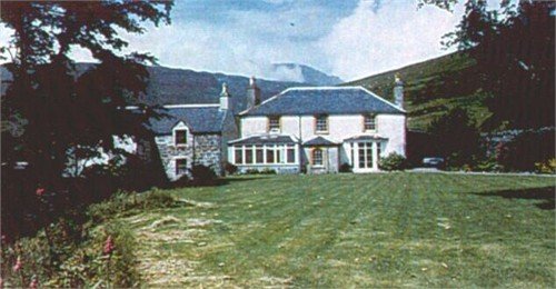 Strathaird MacKinnon House Skye.jpg