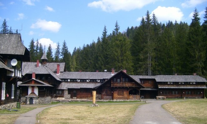 Lăpuşna Castle.jpg