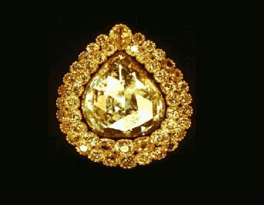 772px-The_Topkapi_Diamond.JPG