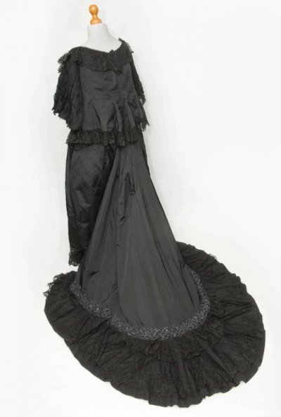 VRI Mourning Gown.jpg