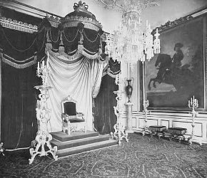 Amalienborg s Christ 8 palace throne room fom 1802.jpg