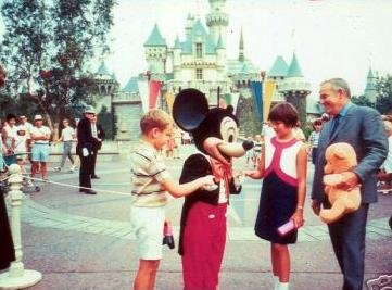 In Disneyland_67.JPG