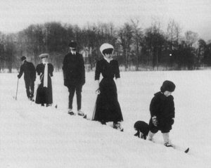 skiing1907.jpg