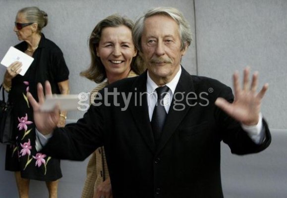 Jean Rochefort and wife.jpg
