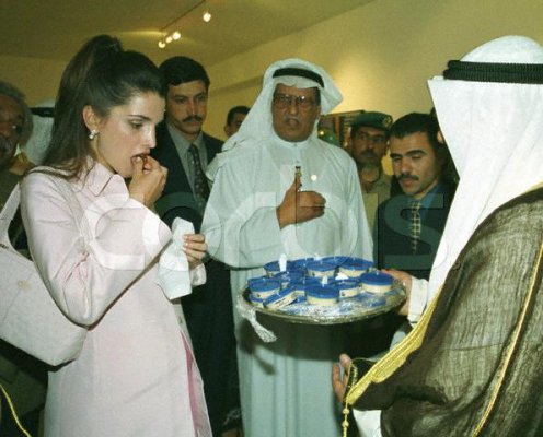 queenrania.jpg