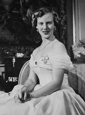 1958-03-26 Margrethe 18th 02 APL.jpg