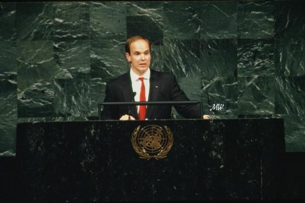 1994-09-30 Albert at the UN 02.jpg