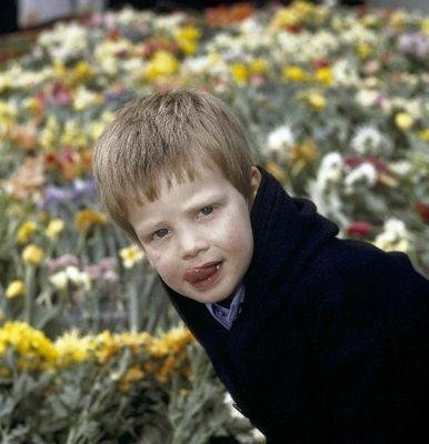 30-04-78 Floris Koninginnedag op het bordes van Paleis Soestdijk.JPG