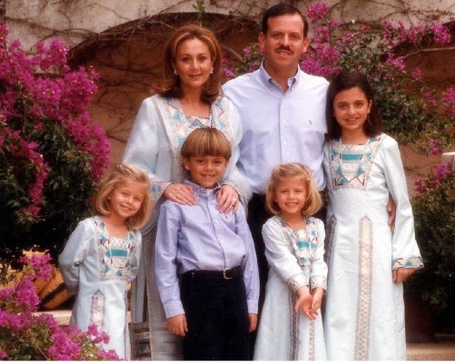 faysalfamily2000.jpg