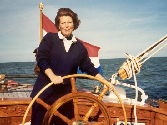 foto beatrix op groene draeck.JPG