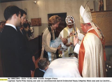 Georg Baptism 02.jpg