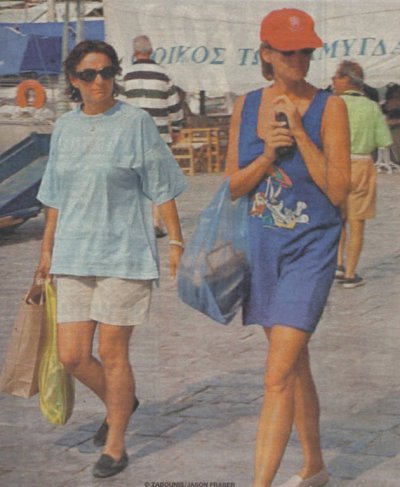 1997 08 19 Rosa & Diana in Greece a.jpg