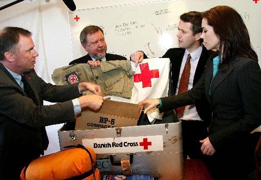 2005-01-06 Red Cross 01.jpg