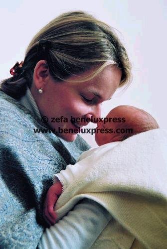 2001__antwerpen__baby__elisabeth__geboorte__mathilde__oktober.JPG