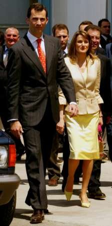 2005-05-10T152324Z_01_PDM06D_RTRIDSP_2_SPAIN-ROYALS.jpg