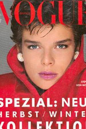 1985_june Vogue cover.jpg