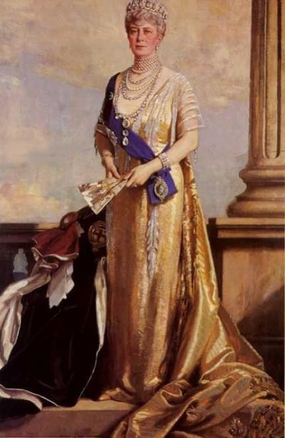 Queen Mary Portrait1.jpg