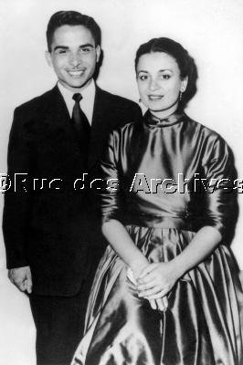 1955-04-13 Dina fiancee.jpg