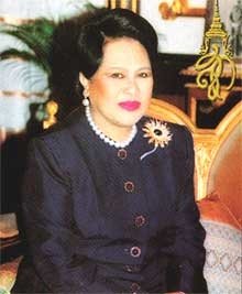 Queen Sirikit2.JPG