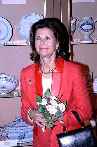 01_Queen_Silvia_14.jpg