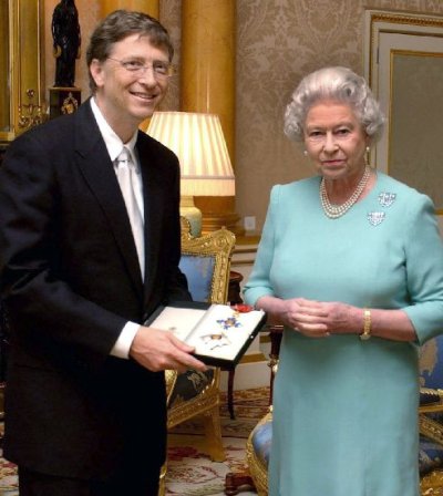 Bill Gates KBE march 2005.jpg