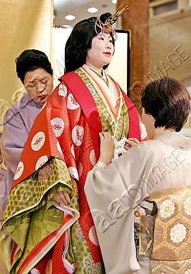 JAPAN-FASHION-KIMONO-190552.jpg