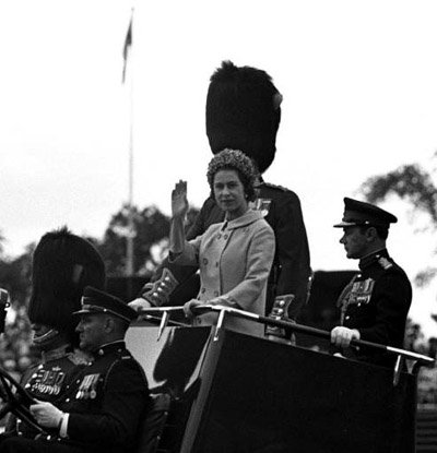 Ottawa 1967, Parliament Hill.jpg