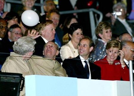 Commonwealth Games Manchester 2002, closing ceremony.jpg