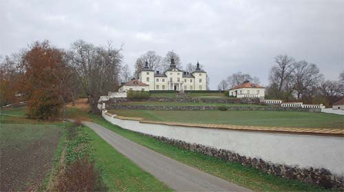 Stenhammars%20slott%20och%20mur.jpg