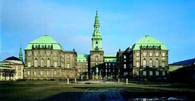 christiansborg_1.jpg