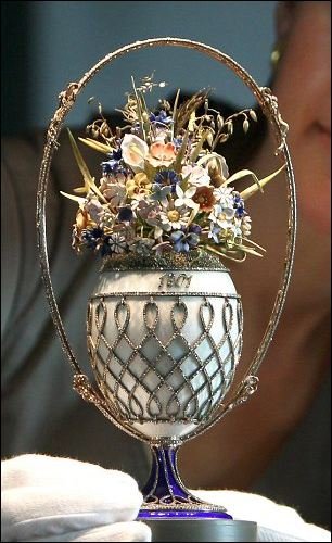 Fabergé Basket of Flowers egg.jpg