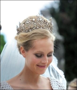 Borromeo Countess Matilde wedding to Pr Antonious Férstenberg 2011.jpg